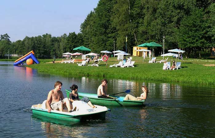 Катание на лодках и катамаранах
